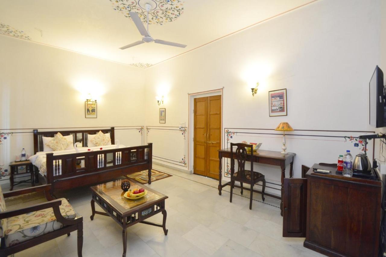 Jaipur Vintage House Bed & Breakfast Exterior foto