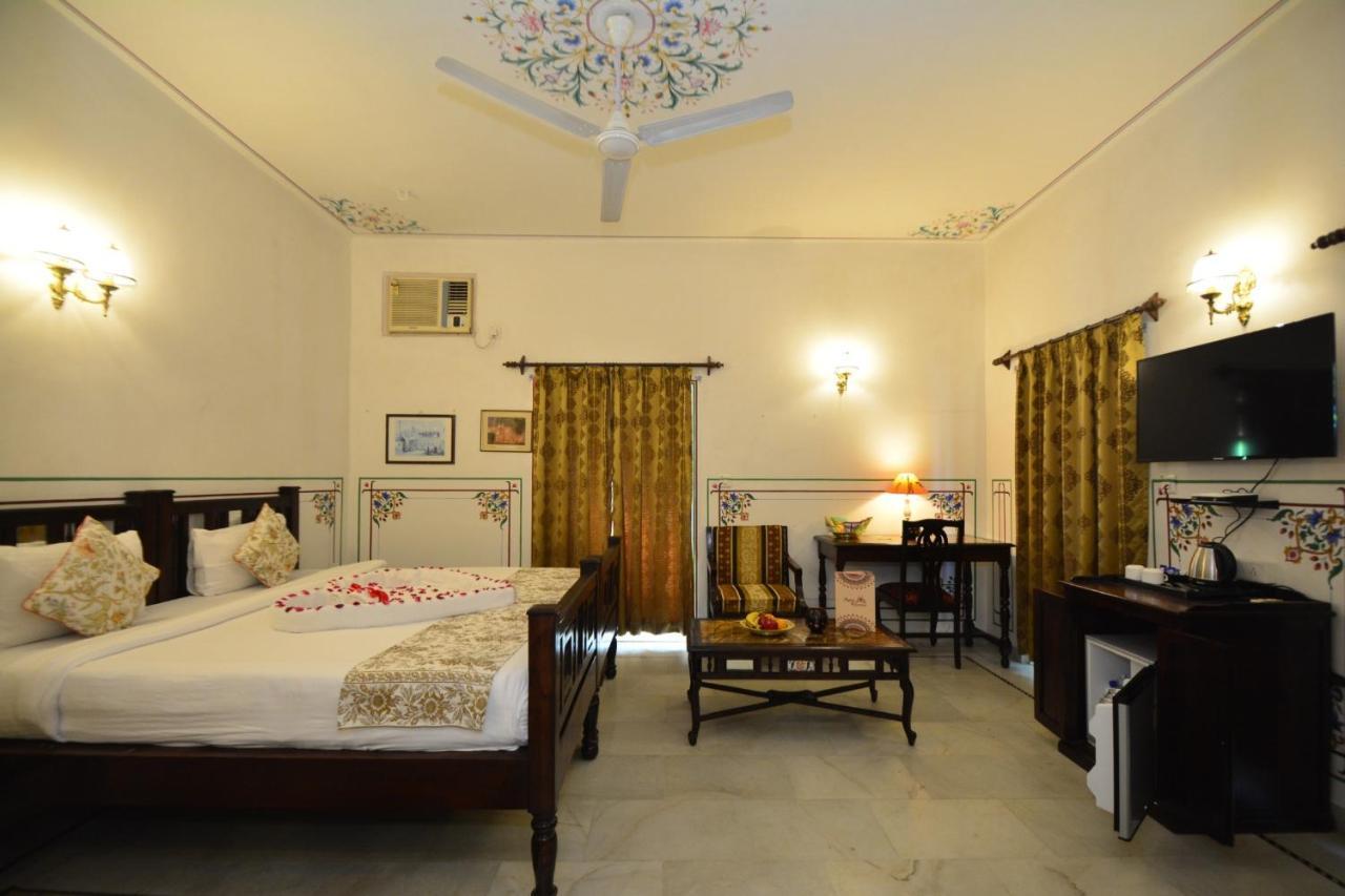 Jaipur Vintage House Bed & Breakfast Exterior foto